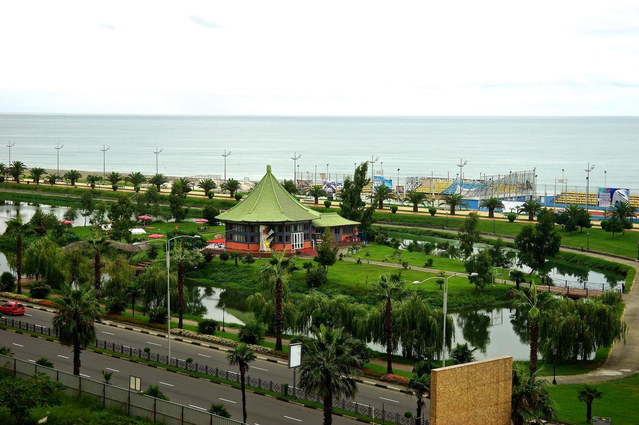 Cocorina Apartment Batumi Exterior photo